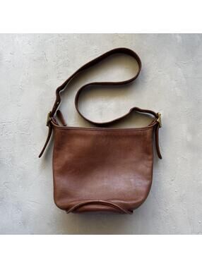 Vintage 1990s Coach Brown Leather Patricia's Legacy Hobo Purse Bag